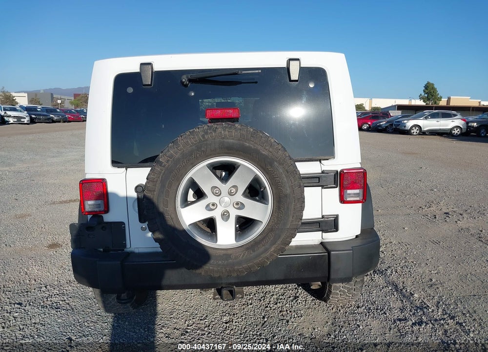 2016 JEEP WRANGLER UNLIMITED BLACK BEAR VIN: 1C4BJWDG4GL191043