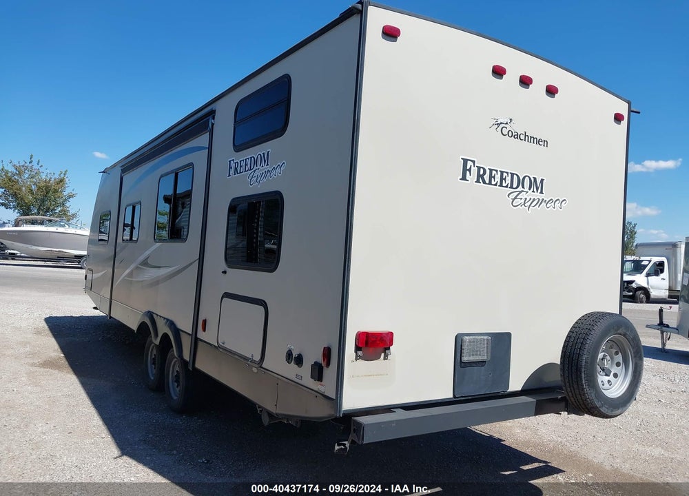 2016 COACHMEN FREEDOM EXPRESS 28SE VIN: 5ZT2FETB3GA022496