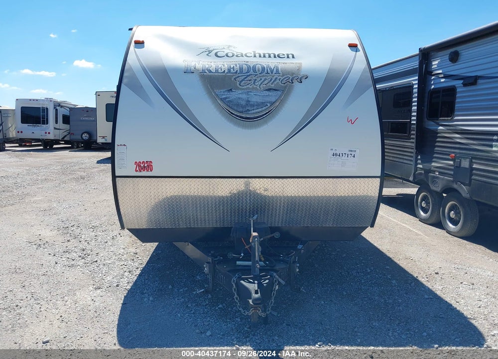 2016 COACHMEN FREEDOM EXPRESS 28SE VIN: 5ZT2FETB3GA022496