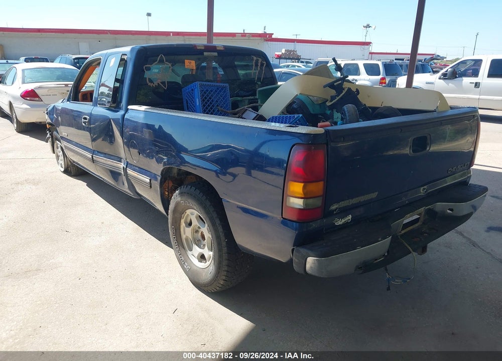 2000 CHEVROLET SILVERADO 1500 LS VIN: 1GCEC19T7YZ221795