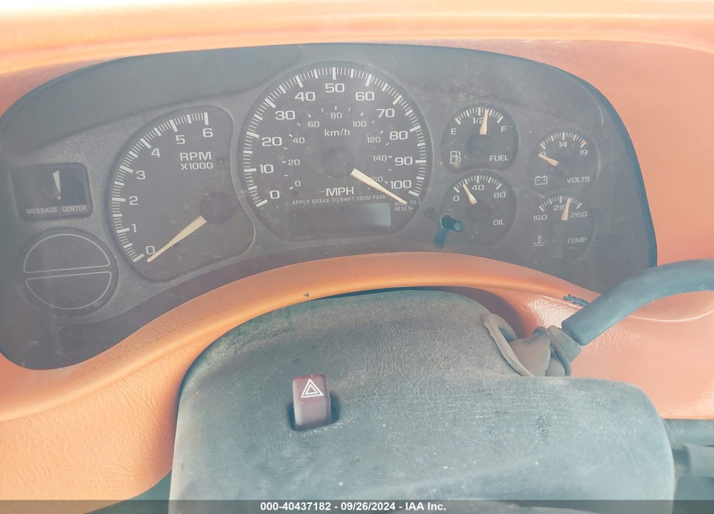 2000 CHEVROLET SILVERADO 1500 LS VIN: 1GCEC19T7YZ221795