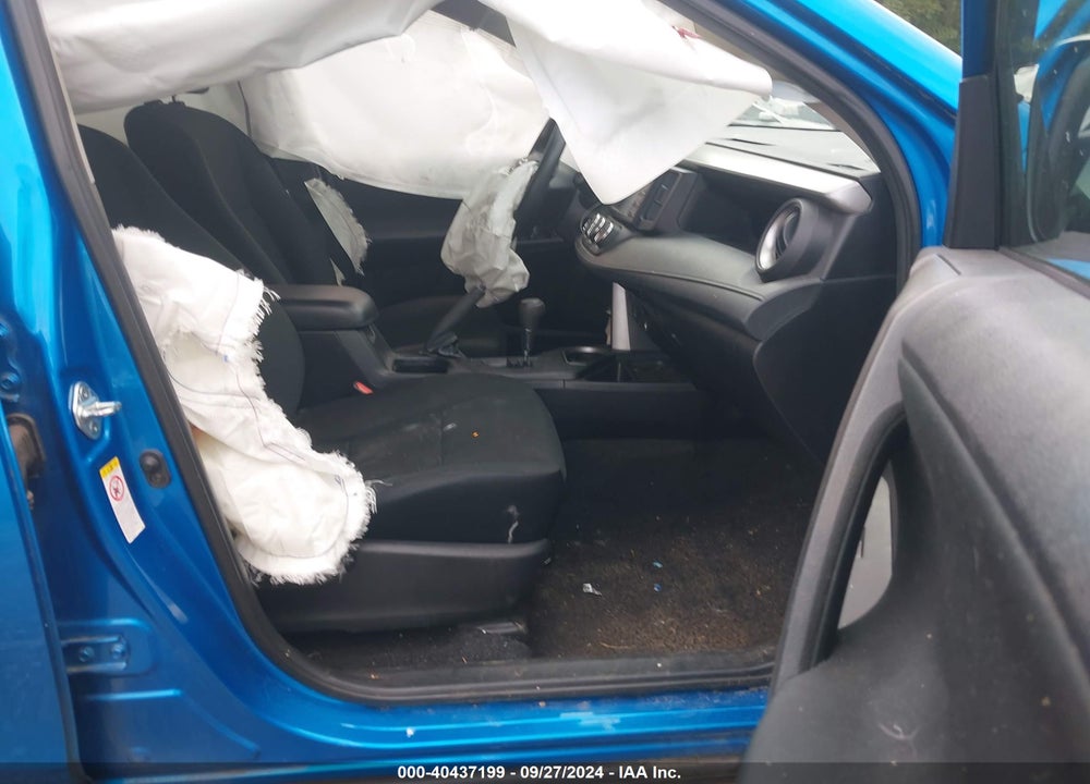 2018 TOYOTA RAV4 LE VIN: 2T3ZFREV1JW465429