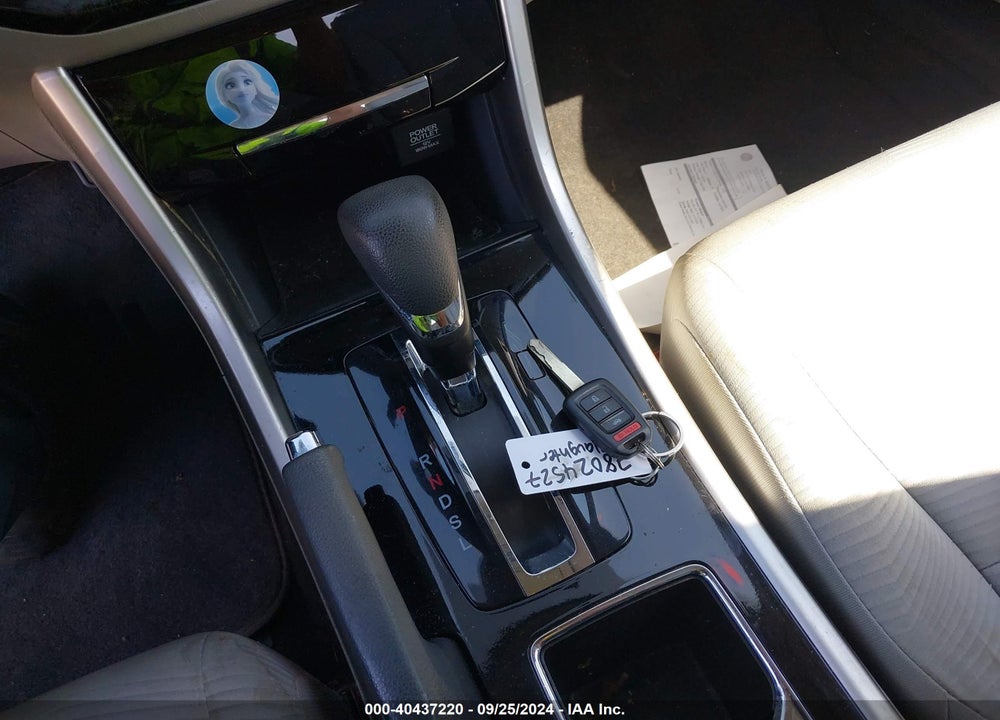 2016 HONDA ACCORD LX VIN: 1HGCR2F3XGA035716