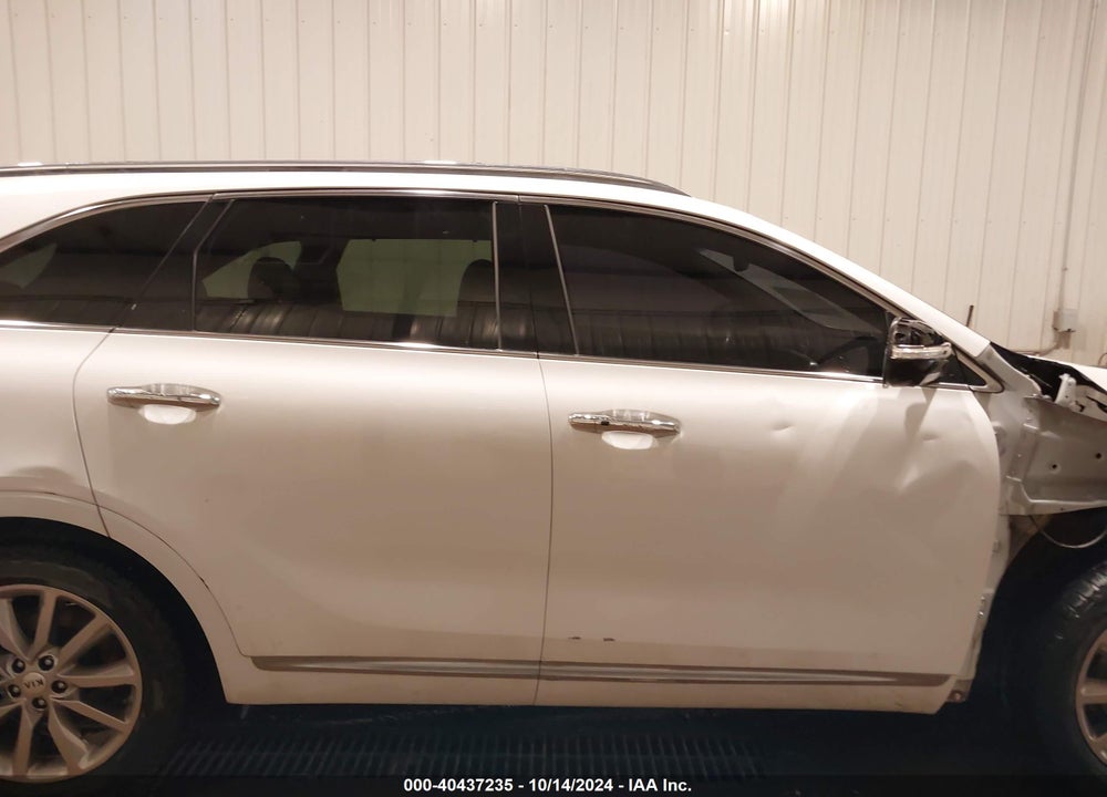 2016 KIA SORENTO 3.3L SXL VIN: 5XYPKDA54GG148750