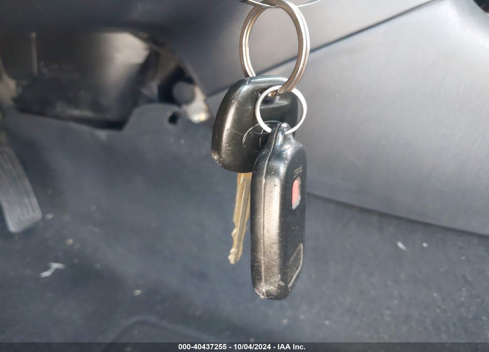 2005 TOYOTA COROLLA S VIN: 1NXBR32E15Z558458