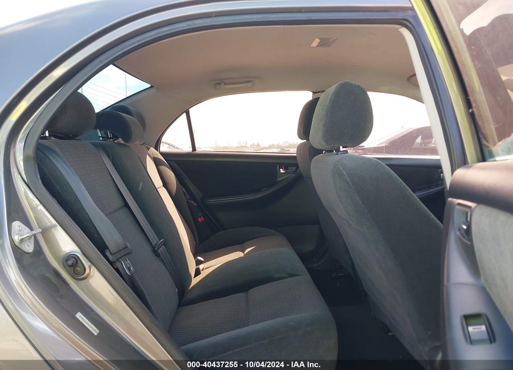 2005 TOYOTA COROLLA S VIN: 1NXBR32E15Z558458