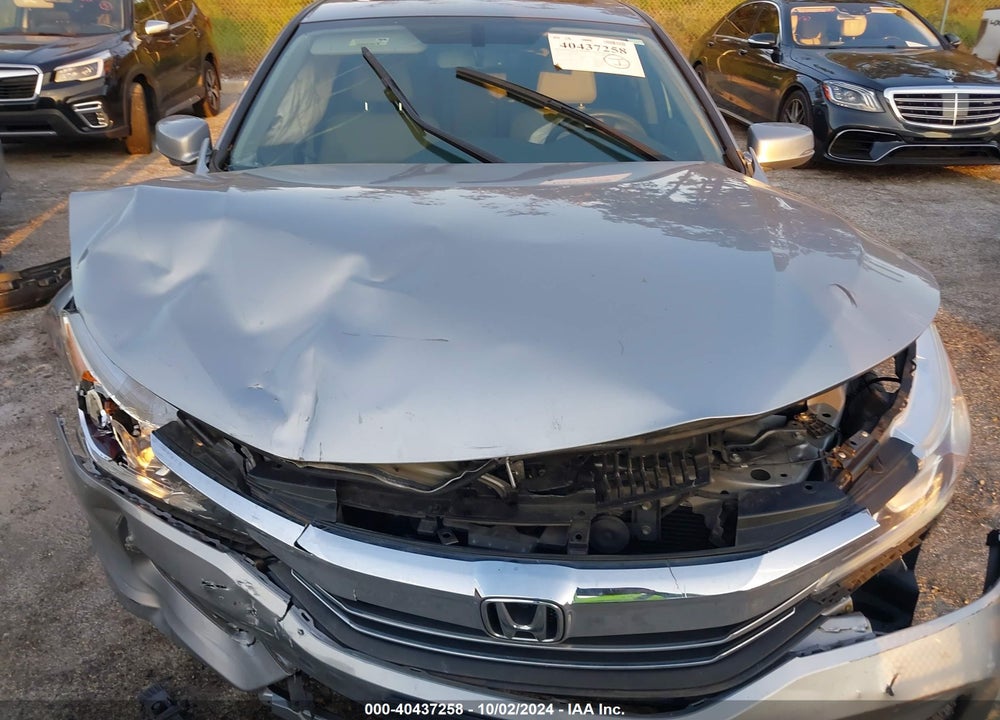 2016 HONDA ACCORD EX-L VIN: 1HGCR2F82GA130136