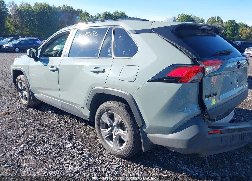 2023 TOYOTA RAV4 HYBRID XLE VIN: JTMRWRFV6PD195084