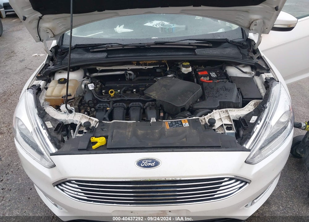 2018 FORD FOCUS TITANIUM VIN: 1FADP3J2XJL285603