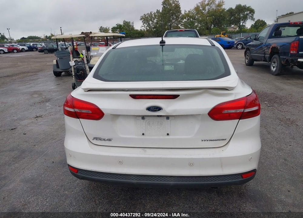 2018 FORD FOCUS TITANIUM VIN: 1FADP3J2XJL285603