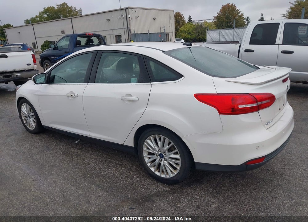2018 FORD FOCUS TITANIUM VIN: 1FADP3J2XJL285603