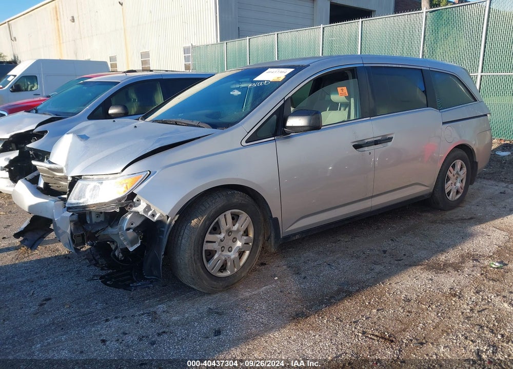 2011 HONDA ODYSSEY LX VIN: 5FNRL5H25BB029631