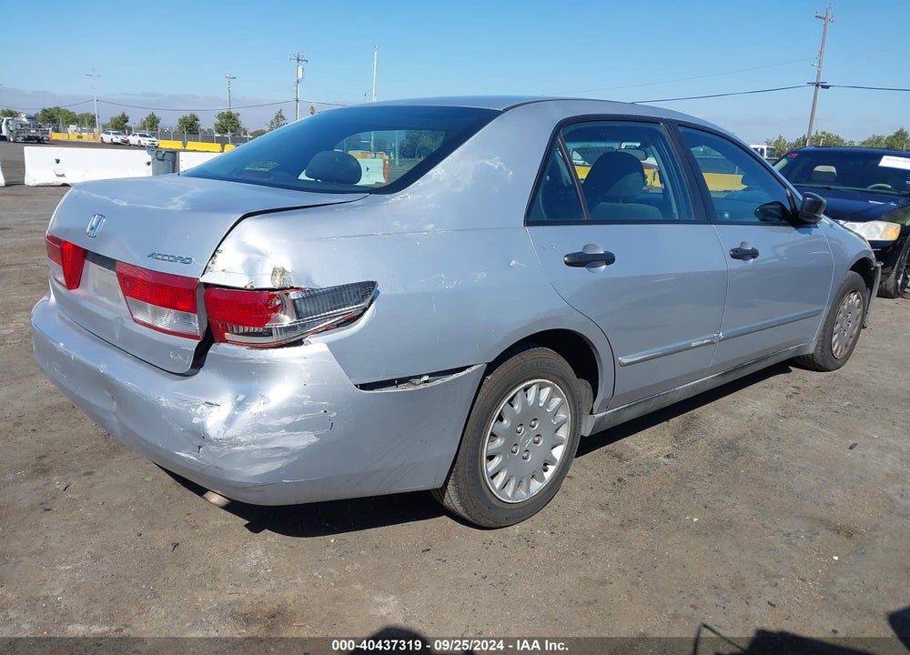 2005 HONDA ACCORD 2.4 DX VIN: 1HGCM56175A118872