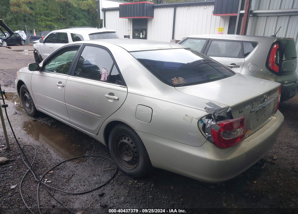 2004 TOYOTA CAMRY LE VIN: 4T1BE32K44U913719