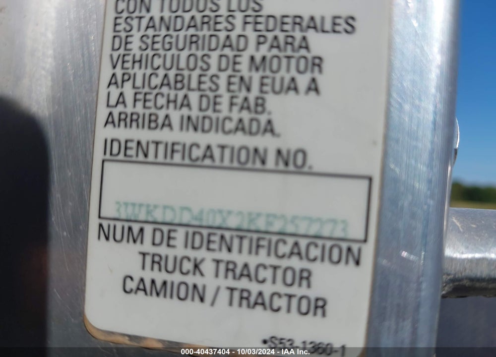 2019 KENWORTH T800 VIN: 3WKDD40X2KF257273