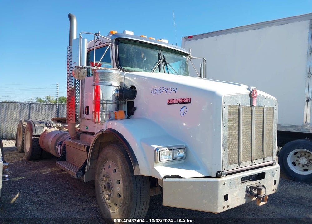 2019 KENWORTH T800 VIN: 3WKDD40X2KF257273