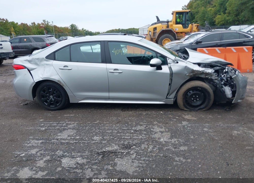 2024 TOYOTA COROLLA LE VIN: 5YFB4MDE8RP083187