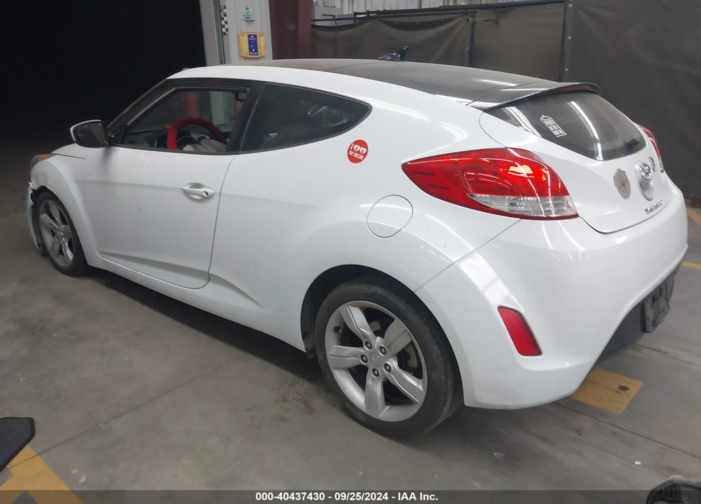 2014 HYUNDAI VELOSTER BASE W/RED VIN: KMHTC6AD7EU201379