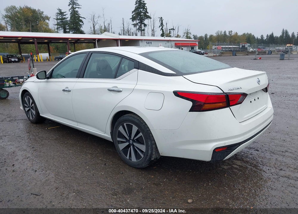 2021 NISSAN ALTIMA SV FWD VIN: 1N4BL4DV4MN373716
