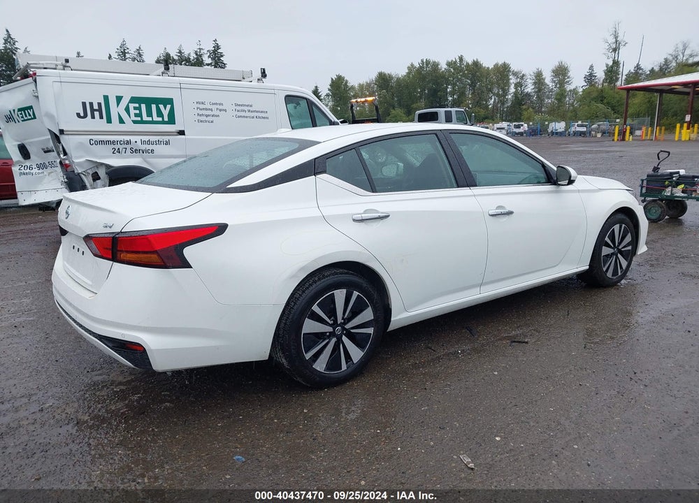 2021 NISSAN ALTIMA SV FWD VIN: 1N4BL4DV4MN373716