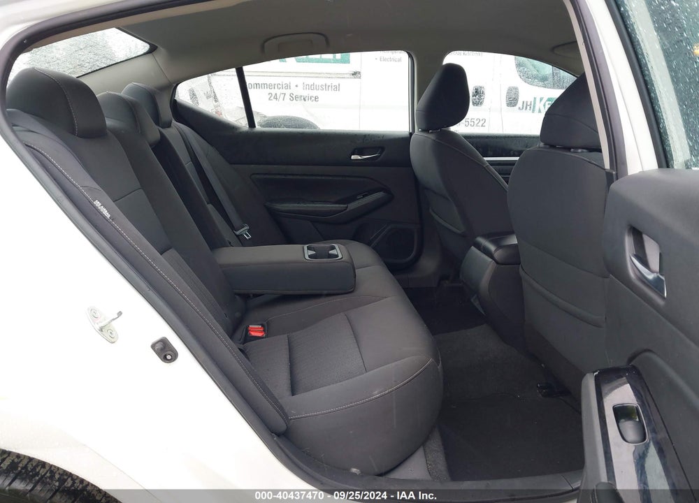 2021 NISSAN ALTIMA SV FWD VIN: 1N4BL4DV4MN373716