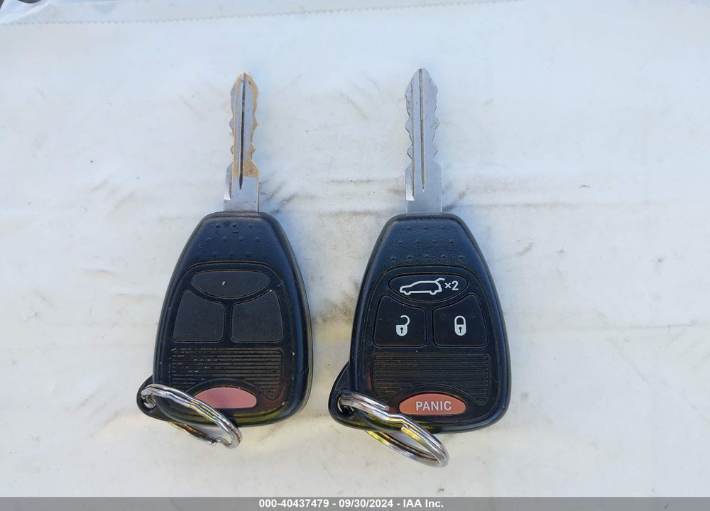 2004 CHRYSLER PACIFICA VIN: 2C8GM68404R642970
