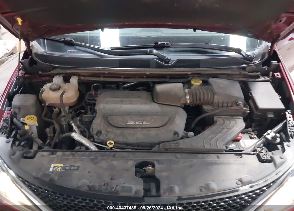 2018 CHRYSLER PACIFICA TOURING L PLUS VIN: 2C4RC1EG1JR182535