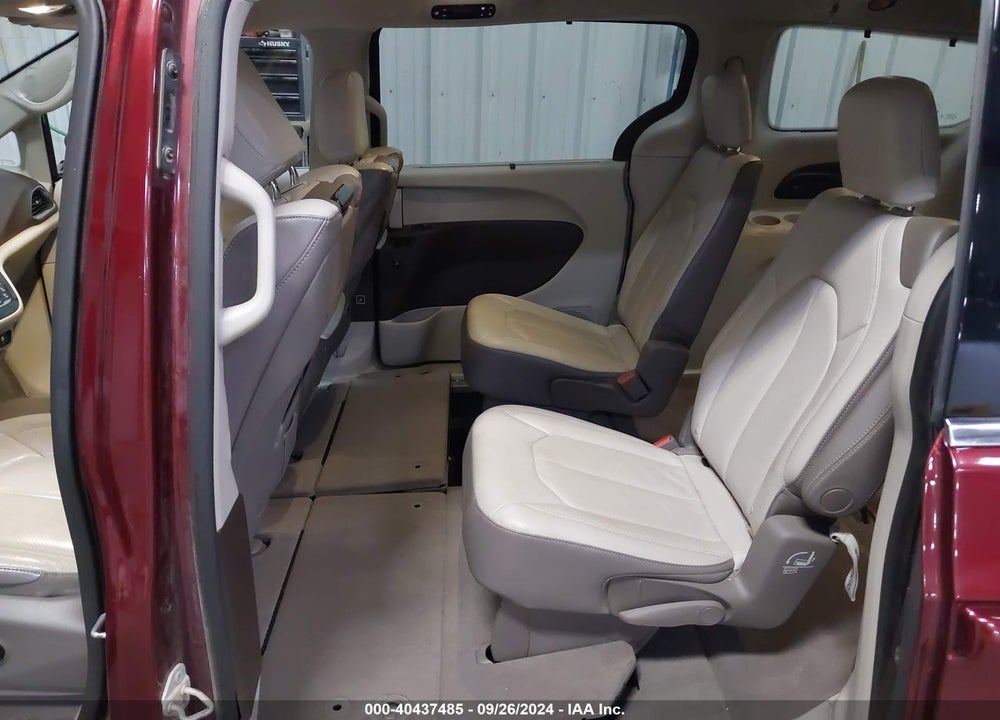 2018 CHRYSLER PACIFICA TOURING L PLUS VIN: 2C4RC1EG1JR182535