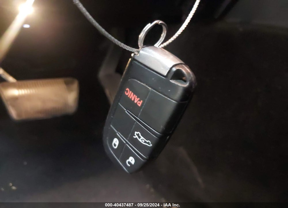 2015 DODGE CHALLENGER SXT VIN: 2C3CDZAG3FH728289