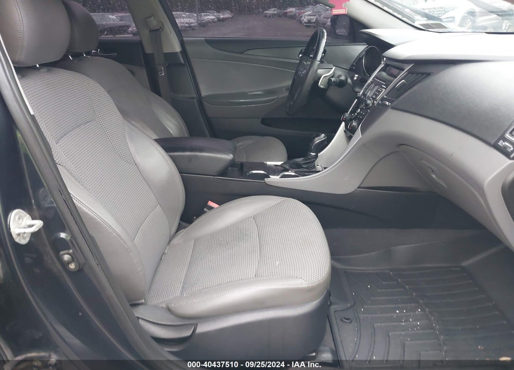 2011 HYUNDAI SONATA SE 2.0T VIN: 5NPEC4ABXBH195986