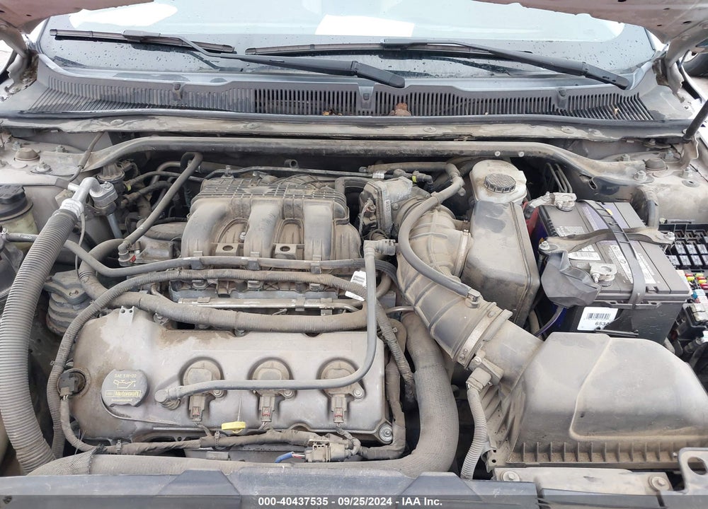 2011 FORD TAURUS SE VIN: 1FAHP2DW1BG136548