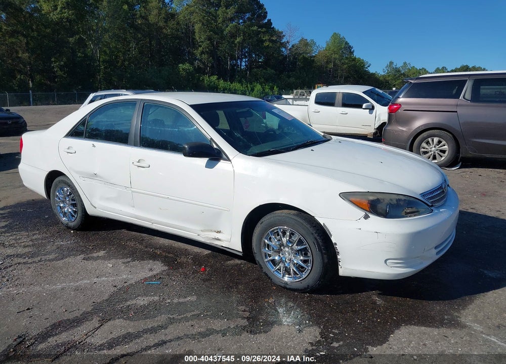 2004 TOYOTA CAMRY LE VIN: 4T1BE32K14U320190