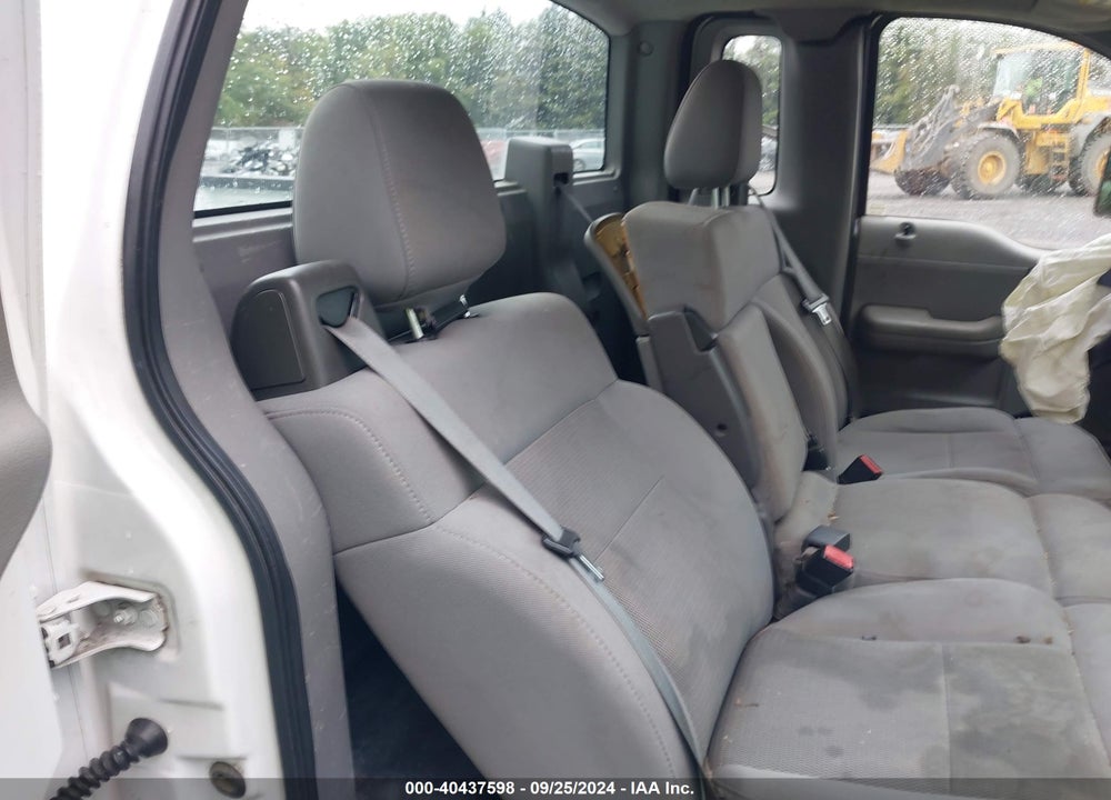 2005 FORD F-150 STX/XL/XLT VIN: 1FTRF12225NB71708