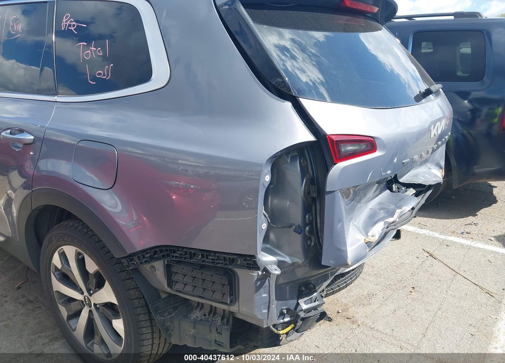2022 KIA TELLURIDE S VIN: 5XYP64HC5NG234770