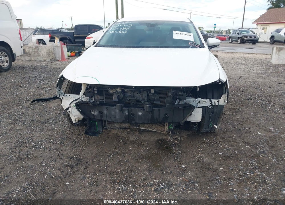 2021 MAZDA 3 SELECT VIN: JM1BPABL5M1337572
