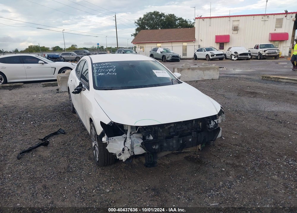 2021 MAZDA 3 SELECT VIN: JM1BPABL5M1337572