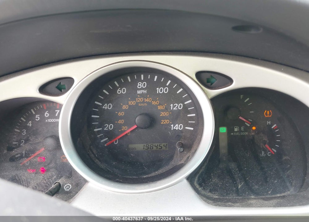 2005 TOYOTA HIGHLANDER LIMITED V6 VIN: JTEDP21A950055422