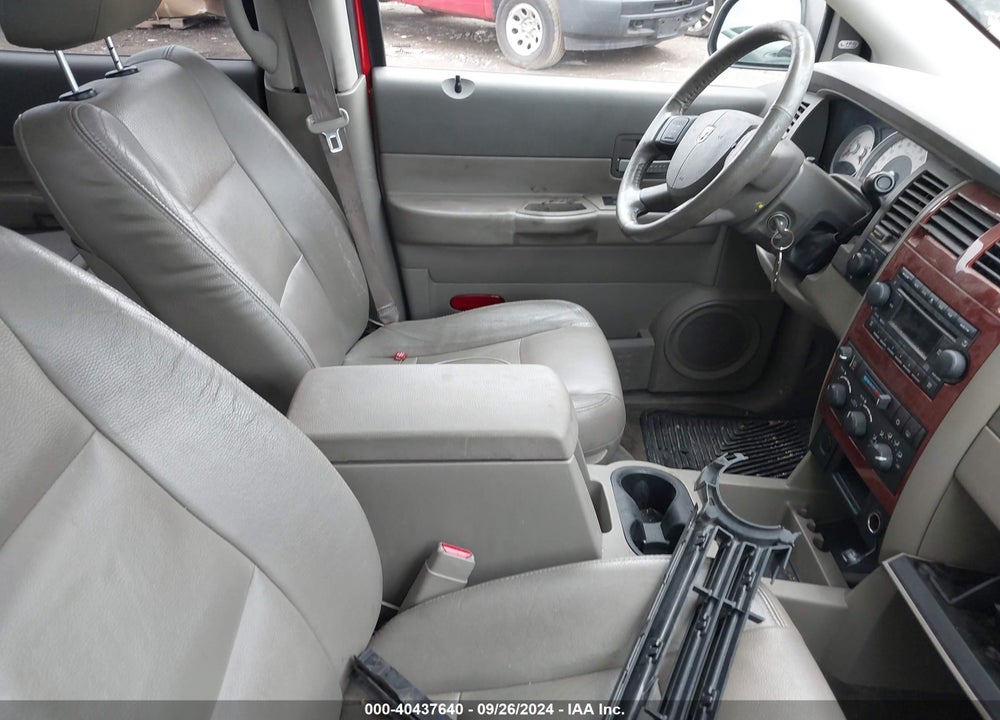 2004 DODGE DURANGO SLT VIN: 1D4HB48D34F132252
