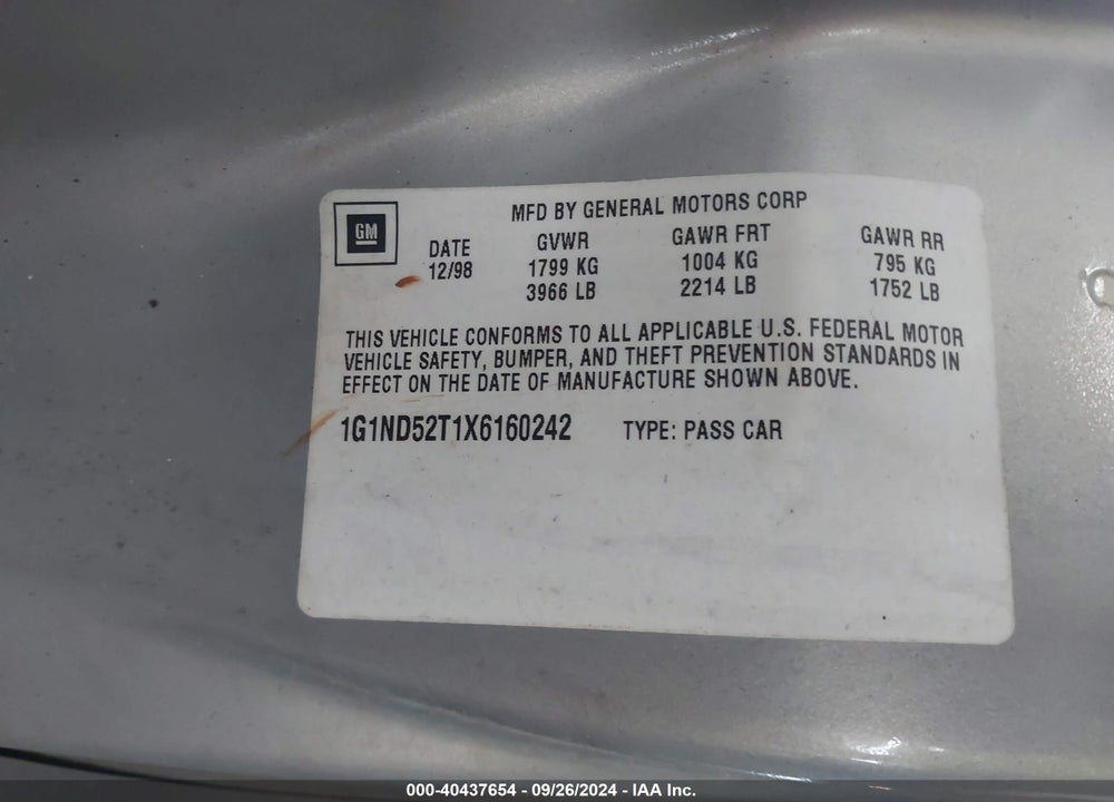 1999 CHEVROLET MALIBU VIN: 1G1ND52T1X6160242