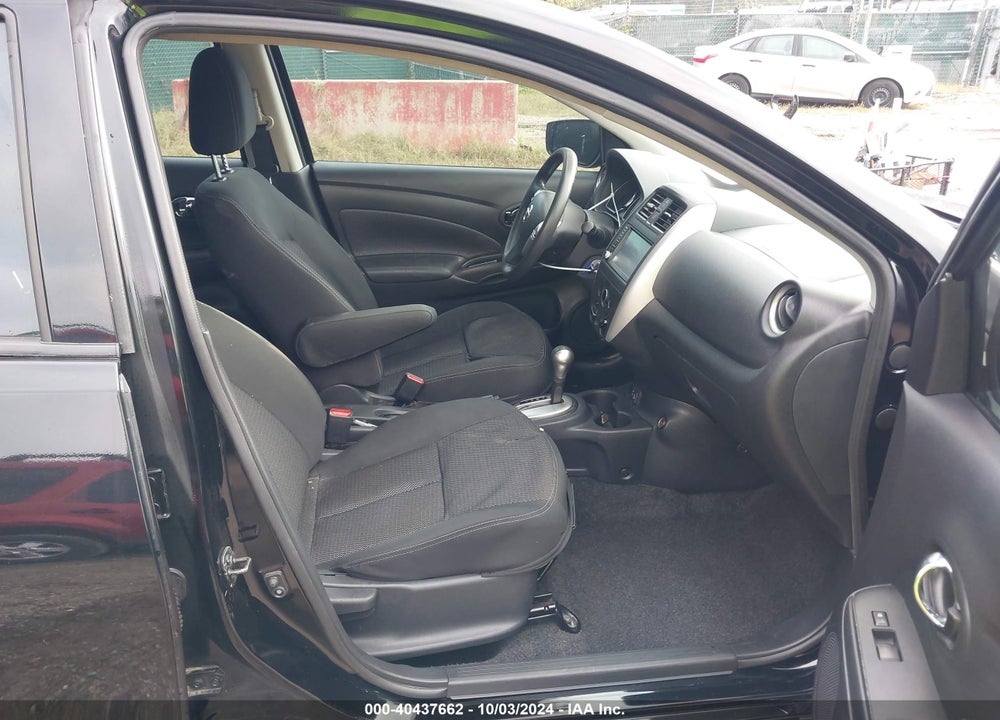 2019 NISSAN VERSA 1.6 SV VIN: 3N1CN7AP7KL824315