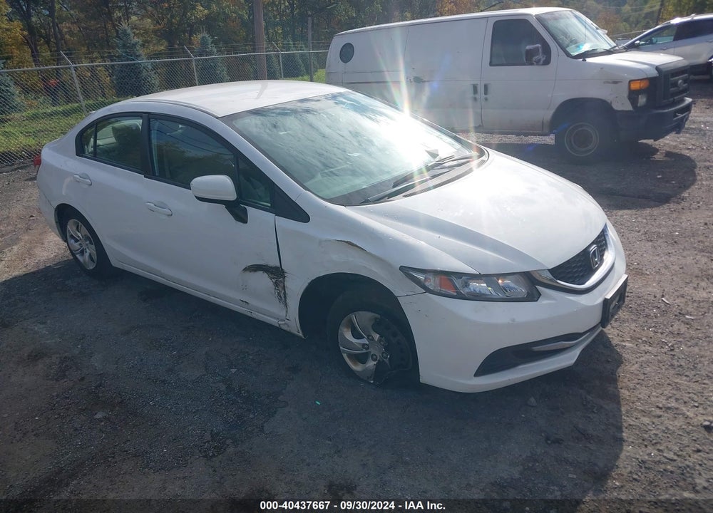 2014 HONDA CIVIC LX VIN: 19XFB2F52EE231998
