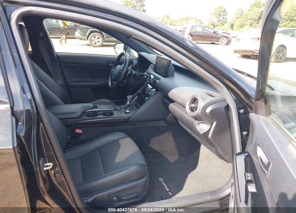 2021 LEXUS IS 300 VIN: JTHAA1D25M5110956
