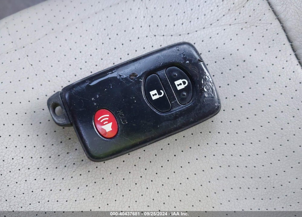 2010 TOYOTA PRIUS IV VIN: JTDKN3DU7A0137012
