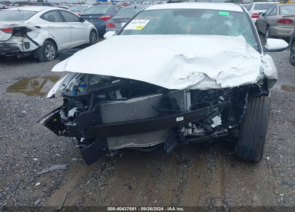2024 HYUNDAI ELANTRA SE VIN: KMHLL4DG8RU826566