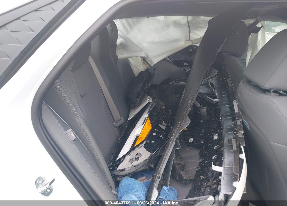 2024 HYUNDAI ELANTRA SE VIN: KMHLL4DG8RU826566