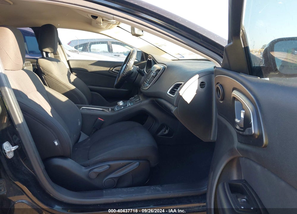 2016 CHRYSLER 200 LIMITED VIN: 1C3CCCAG0GN138866
