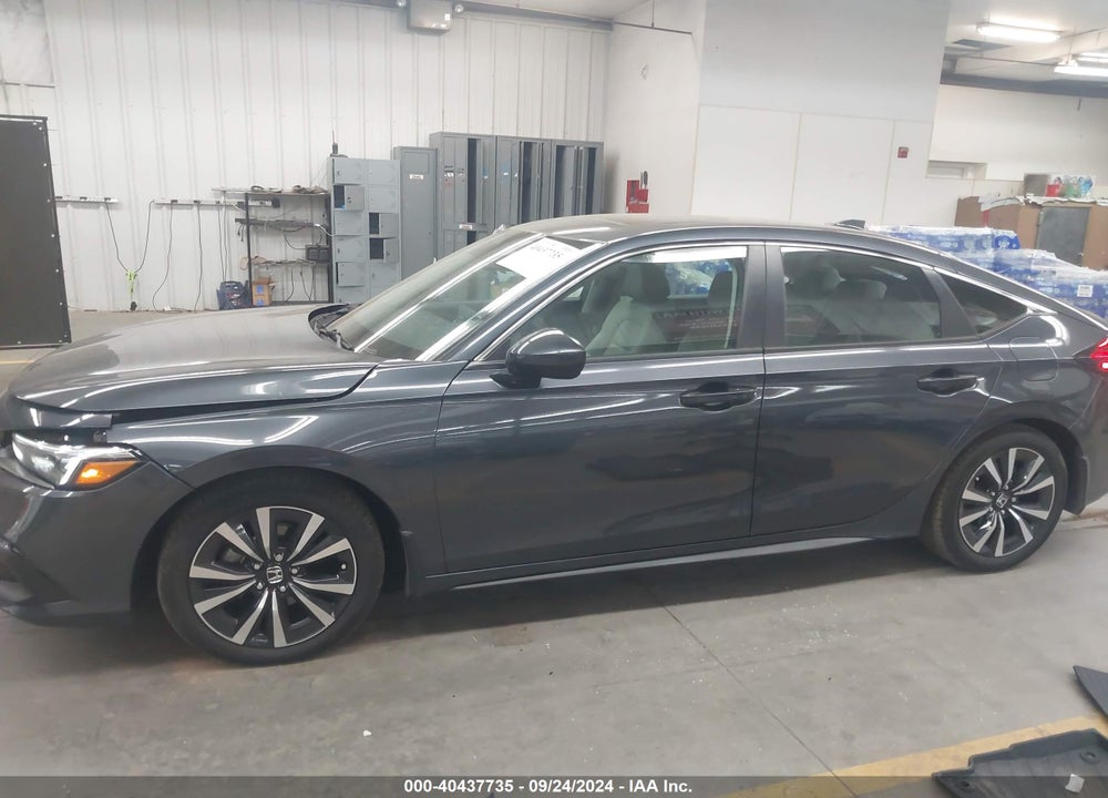 2023 HONDA CIVIC EX-L /EX-L W/O BSI VIN: 19XFL1H74PE018043