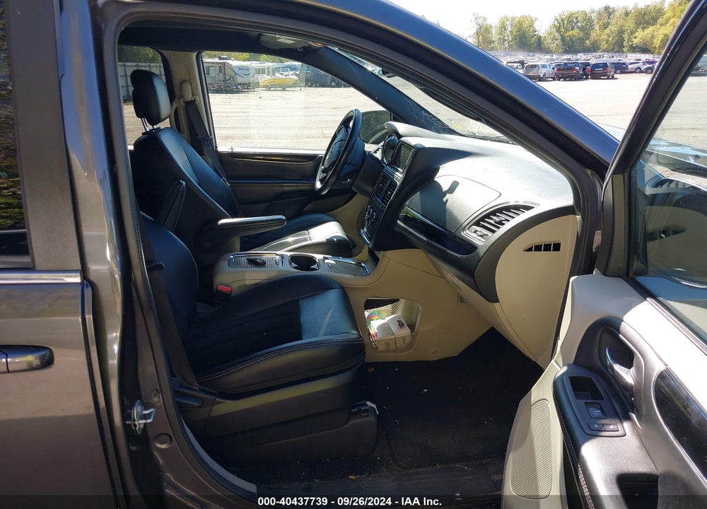 2018 DODGE GRAND CARAVAN SXT VIN: 2C4RDGCG0JR267899