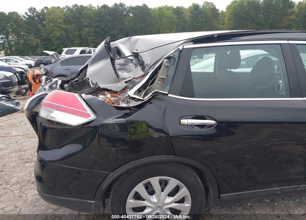 2014 NISSAN ROGUE S VIN: 5N1AT2MT2EC868627