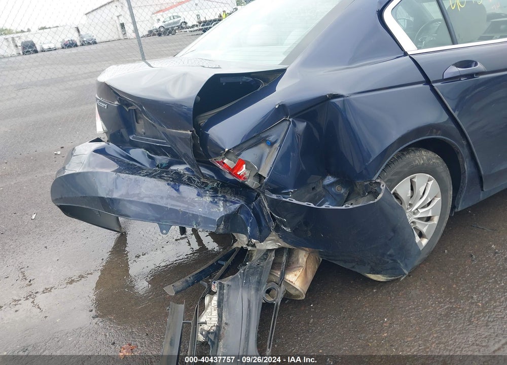 2010 HONDA ACCORD 2.4 LX VIN: 1HGCP2F33AA184935
